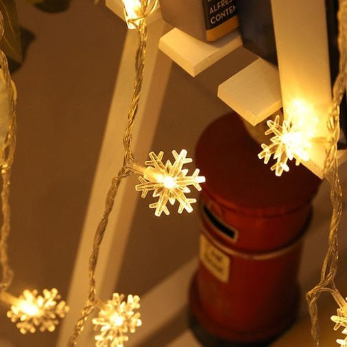 LED Snow Flake String Lights – Warm & Colorful Decorative Lighting ✨🌟